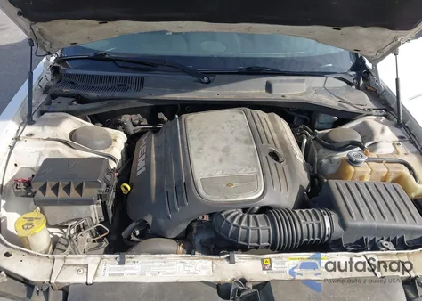 2006 Chrysler 300C из США, поврежденный, VIN 2C3KA63H66H501302